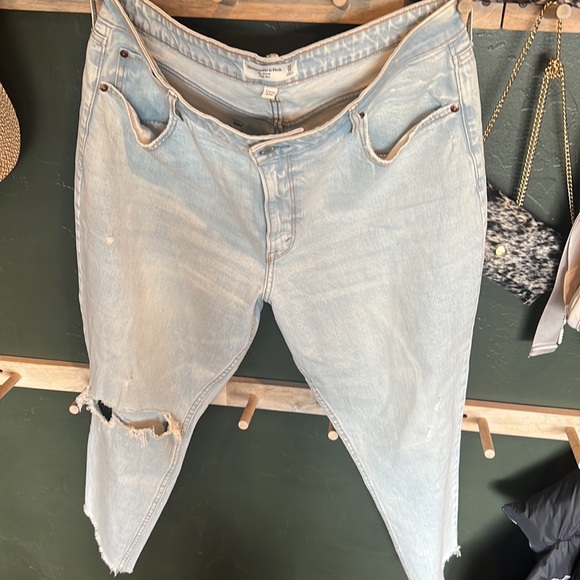 Abercrombie and Fitch curve love jeans - Picture 3 of 7